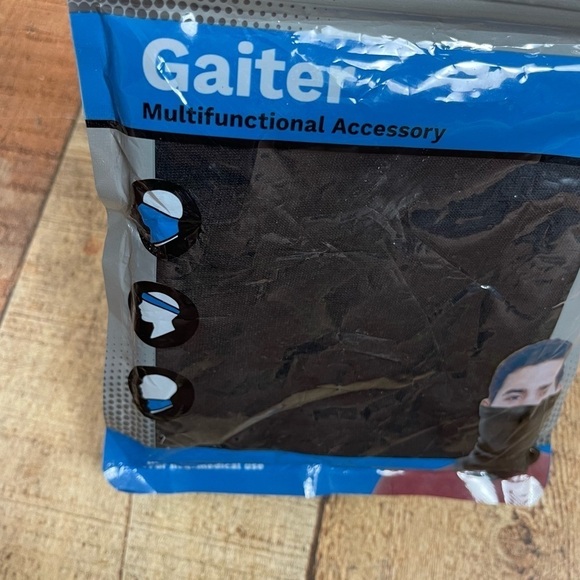 NEW Gaiter Face Covering Headband Face Mask Accessory - Picture 3 of 4